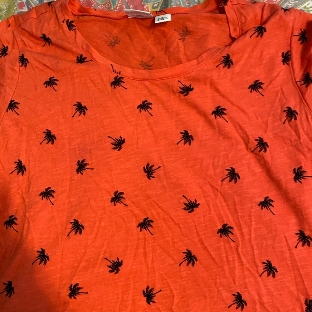 Cato palm tree cropped shirt